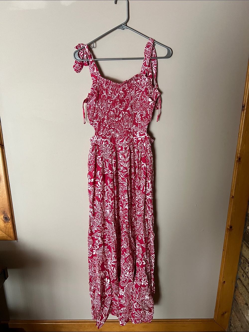 Sincerely Jules Pink and White Floral Smocked Maxi Dress
